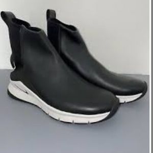 Womens Nike RIVAH HI PRM